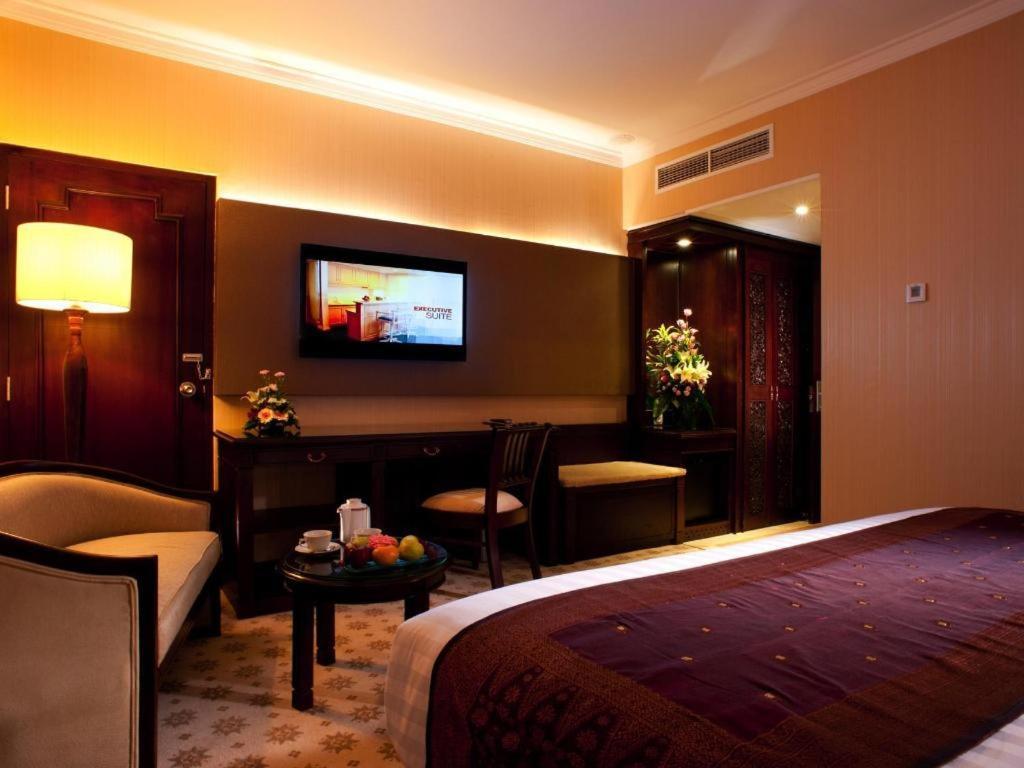 Kartika Chandra Hotel Джакарта Екстер'єр фото